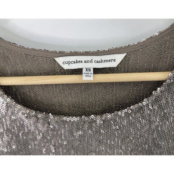 Cupcakes and Cashmere Women’s Sleeveless All Over Sequin Scoop Neck Top Sz XS - Picture 4 of 8